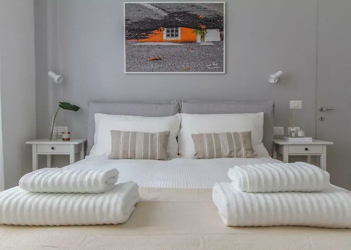 Easylife - - Bligny 29 P4 - Bocconi Mediolan