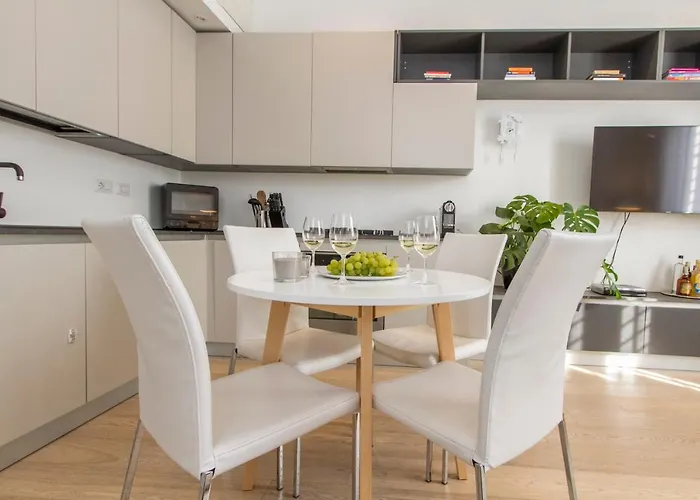 Easylife - - Bligny 29 P4 - Bocconi Apartament *