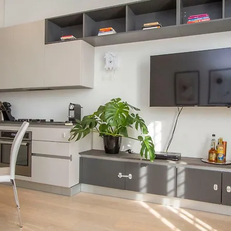 Apartment Luxury And Spacious *